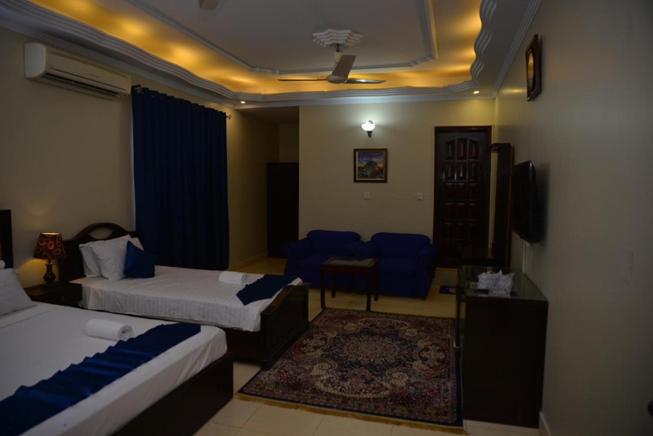 Diamond Lodge Karachi Extérieur photo